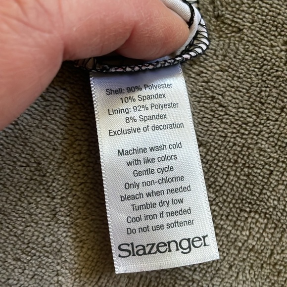 Neon geometric pattern skort size 8 - Picture 6 of 11